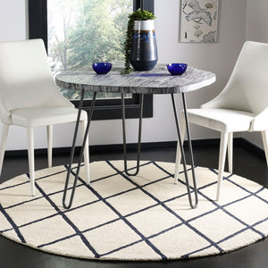 Safavieh Blossom 102 Hand Tufted Wool Rug BLM102N-28