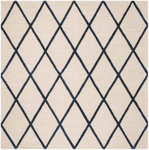 Safavieh Blossom 102 Hand Tufted Wool Rug BLM102N-28