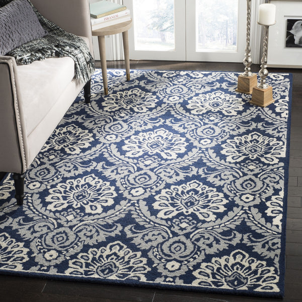 Safavieh Blossom BLM106 Hand Tufted Rug