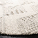 Safavieh Blossom 111 Hand Tufted Wool Rug BLM111A-28