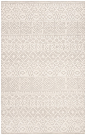 Safavieh Blossom 113 Hand Tufted Wool Rug BLM113G-28