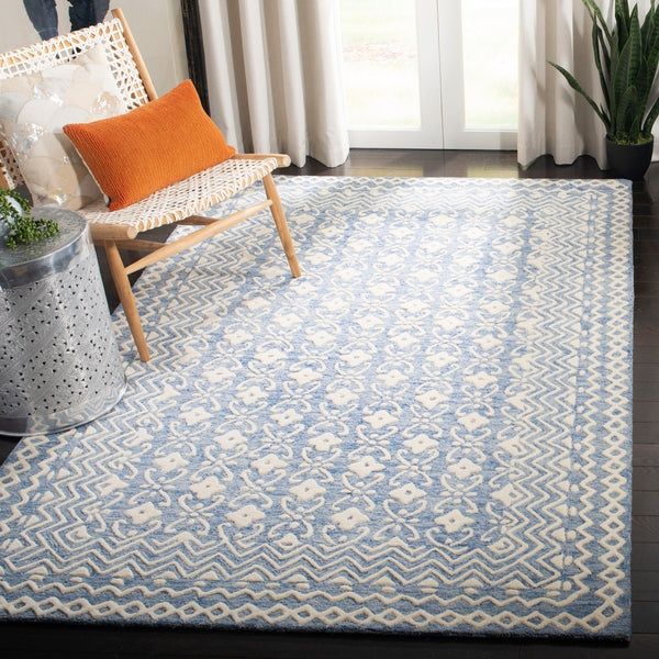 Safavieh Blossom 114 Hand Tufted Wool Rug BLM114M-9