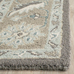 Safavieh Blossom 217 Hand Tufted Wool Rug BLM217A-6SQ
