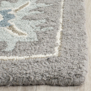 Safavieh Blossom BLM218 Rug