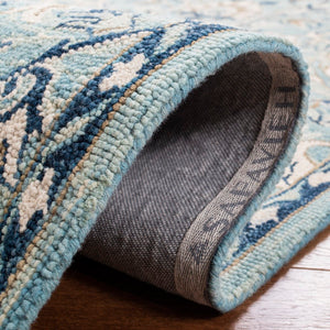 Safavieh Blossom 457 Hand Tufted Wool Rug BLM457M-3