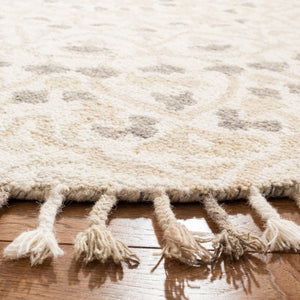 Safavieh Blossom 459 Hand Tufted Wool Rug BLM459A-8SQ