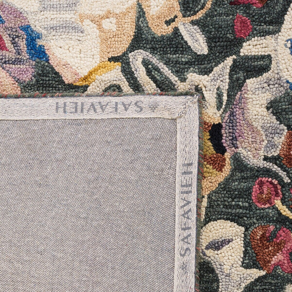 Safavieh Blossom 463 Floral Hand Tufted Rug Green / Ivory BLM463Y-8