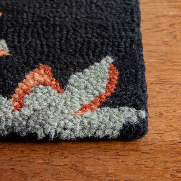 Safavieh Blm918 Hand Hooked 80% Wool/10% Cotton/10% Latex Rug BLM918A-2