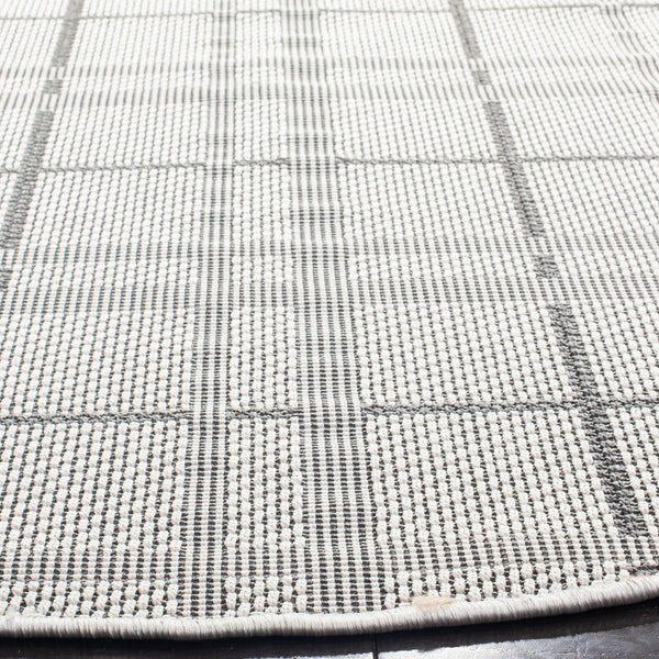 Safavieh Bermuda 803 Flat Weave Polypropylene Indoor/Outdoor-Geometric Rug BMU803B-8SQ