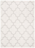 Safavieh Bermuda BMU804 Power Loomed Rug