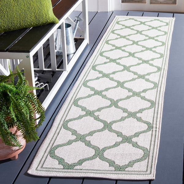 Safavieh Bermuda 810 Indoor/ Outdoor Power Loomed Polypropylene Frize Rug BMU810E-9