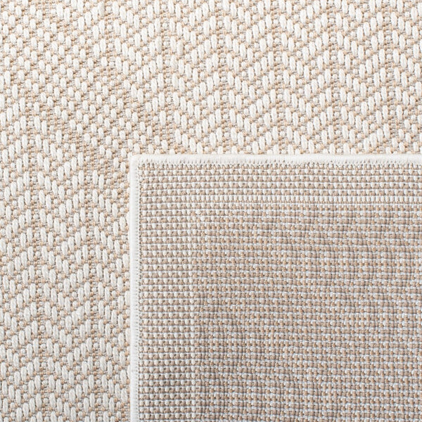 Safavieh Bermuda 811 Flat Weave Polypropylene Indoor/Outdoor-Geometric Rug BMU811A-8SQ