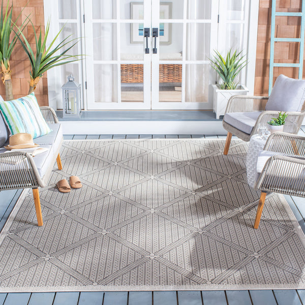Safavieh Bermuda 811 Flat Weave Polypropylene Indoor/Outdoor-Geometric Rug BMU811B-8SQ