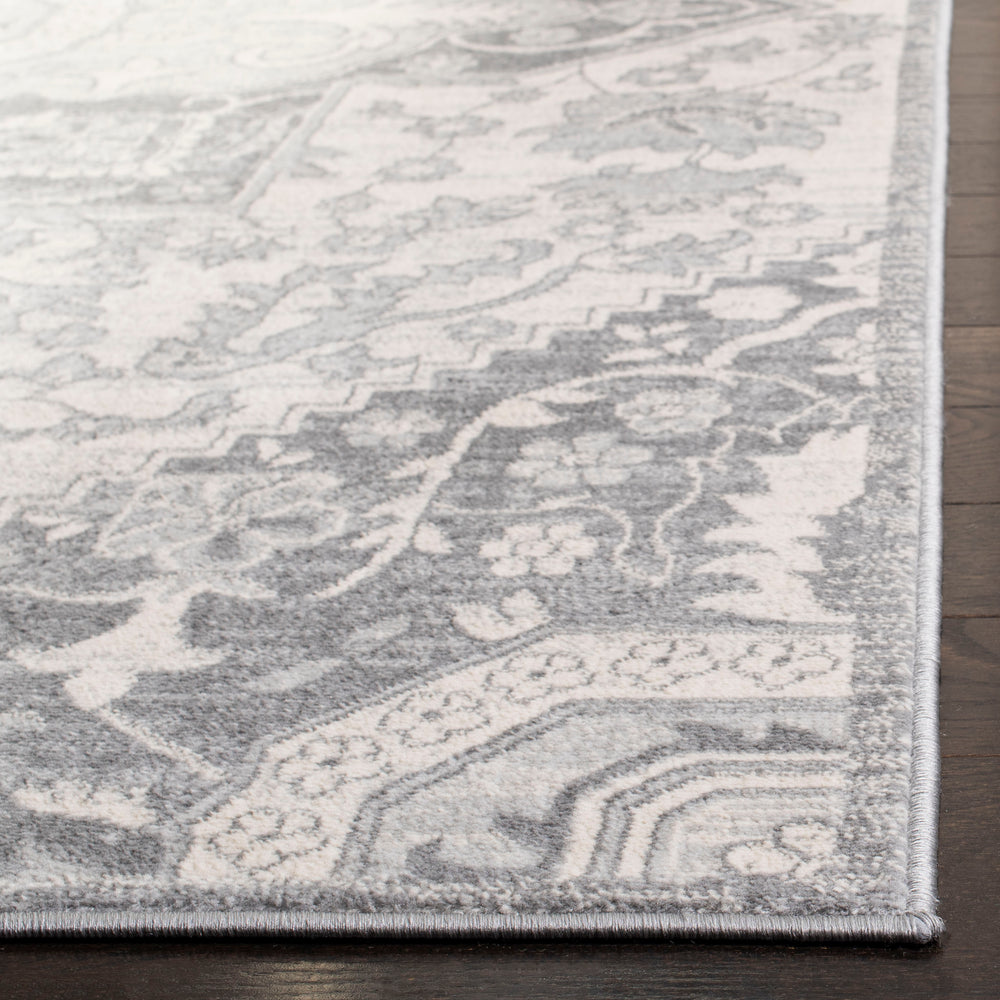 Safavieh Brentwood BNT816 Power Loomed Rug