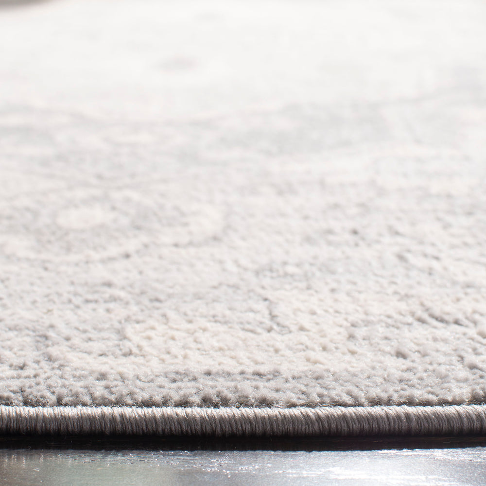 Safavieh Brentwood BNT816 Power Loomed Rug