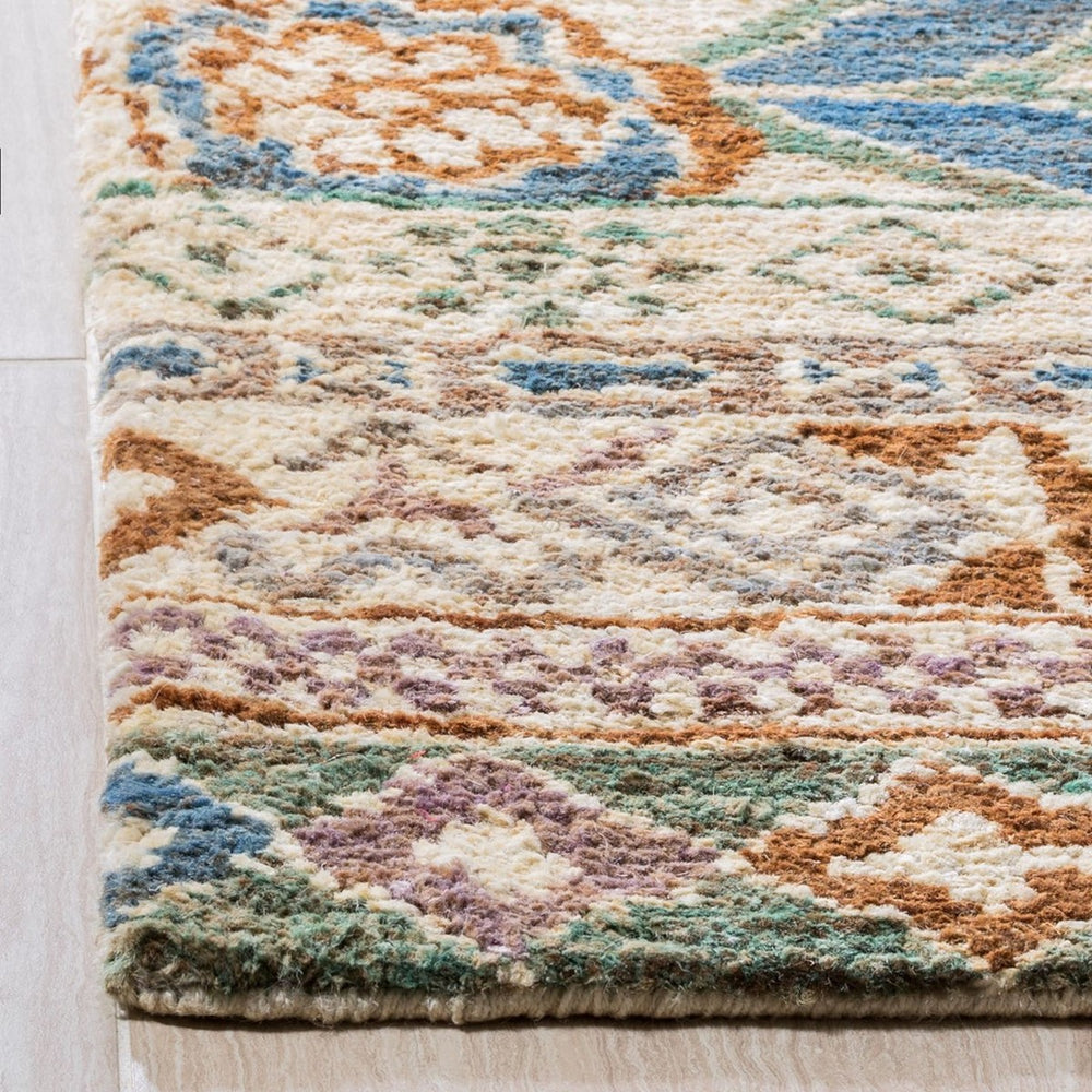 Bohemian 636  Hand Knotted 100% Jute Pile Rug Bleach / Gold