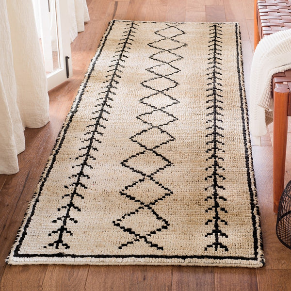 Bohemian 701  Hand Woven 80% Jute & 20% Cotton Rug Ivory / Black