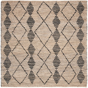 Bohemian 703 Traditional Hand Loomed Jute Pile Rug Beige / Black