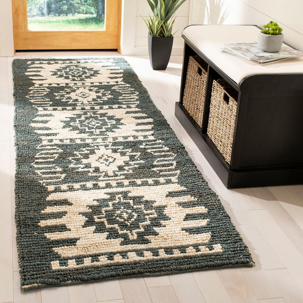 Bohemian 704 Traditional Hand Loomed Jute Pile Rug Grey / Beige