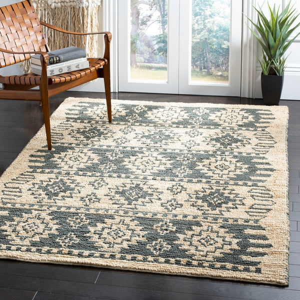 Bohemian 704 Traditional Hand Loomed Jute Pile Rug Grey / Beige