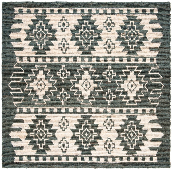 Bohemian 704 Traditional Hand Loomed Jute Pile Rug Grey / Beige