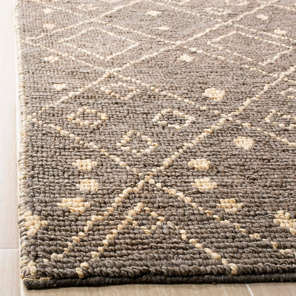 Bohemian 705 Traditional Hand Loomed Jute Pile Rug Grey / White