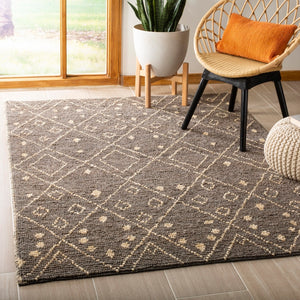 Bohemian 705 Traditional Hand Loomed Jute Pile Rug Grey / White