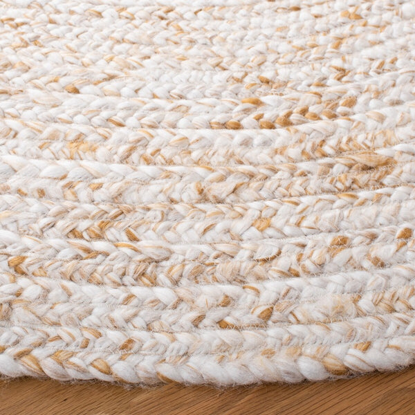 Braided 100% PET Yarn Handmade Rug with Durable Design and Soft Pile Height Perfect for Any Space