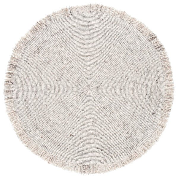 Braided Handmade Rug Crafted from 100% PET Yarn for Eco-Friendly Style and Comfort in Any Room