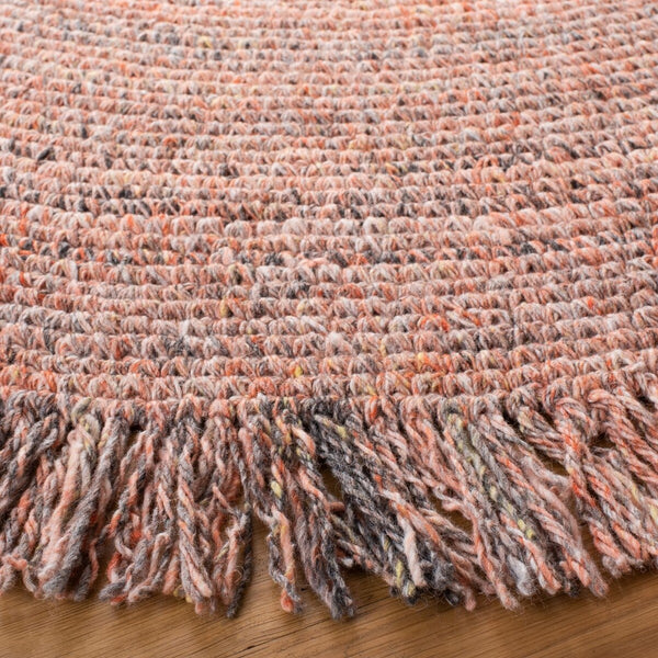 Braided Handmade Rug Crafted from 100% PET Yarn for Eco-Friendly Style and Comfort in Any Room