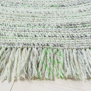 Safavieh Braided 275 Handmade 100% PET YARN Rug BRD275Y-6R