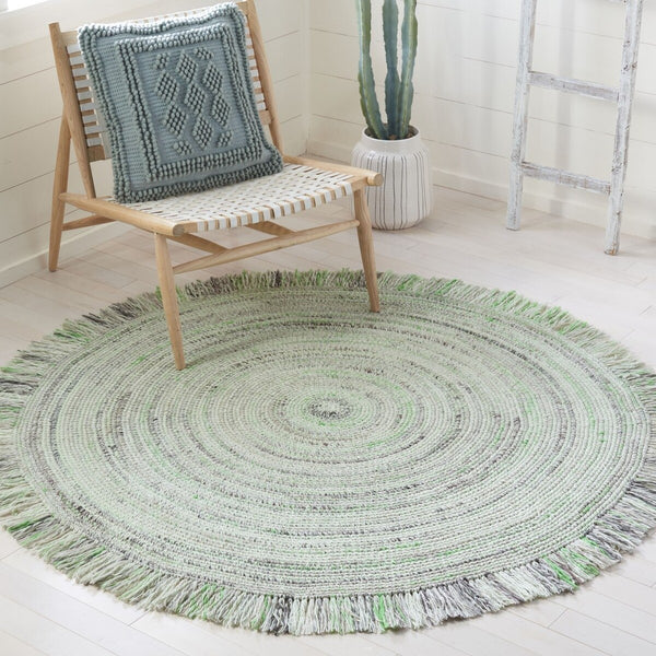 Safavieh Braided 275 Handmade 100% PET YARN Rug BRD275Y-6R