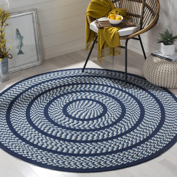 Safavieh Braided Reversible Hand Woven Reversible Polypropylene Rug BRD401D-8R