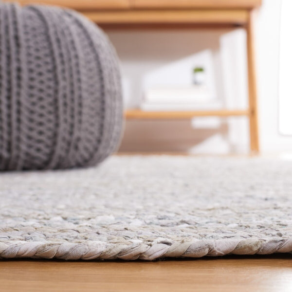 Safavieh Braided 452 Hand Woven Cotton Contemporary Rug BRD452F-6OV