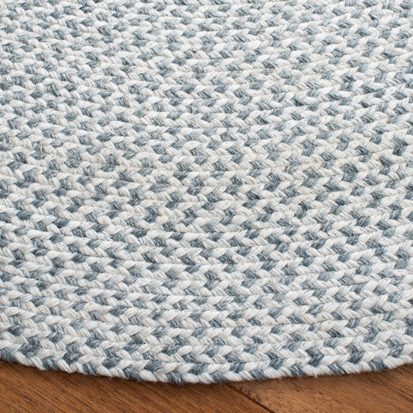 Braided 801 Hand Woven 100% Polyester Contemporary Rug Silver / Ivory 100% Polyester BRD801G-6R