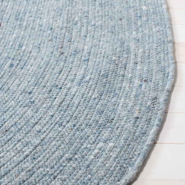 Safavieh Braided 901 Hand Woven 60% Wool, 40% Cotton Rug BRD901K-8R