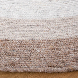 Safavieh Braided 903 Hand Woven 60% Wool, 40% Cotton Rug BRD903B-8R