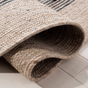 Safavieh Braided 904 Hand Woven 60% Wool, 40% Cotton Rug BRD904B-8R