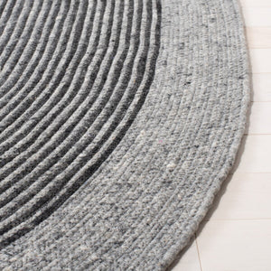 Safavieh Braided 904 Hand Woven 60% Wool, 40% Cotton Rug BRD904F-8R