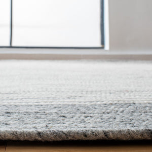 Safavieh Braided 904 Hand Woven 60% Wool, 40% Cotton Rug BRD904G-8R