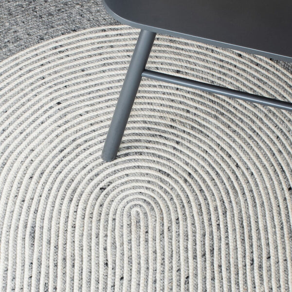 Safavieh Braided 904 Hand Woven 60% Wool, 40% Cotton Rug BRD904G-8R