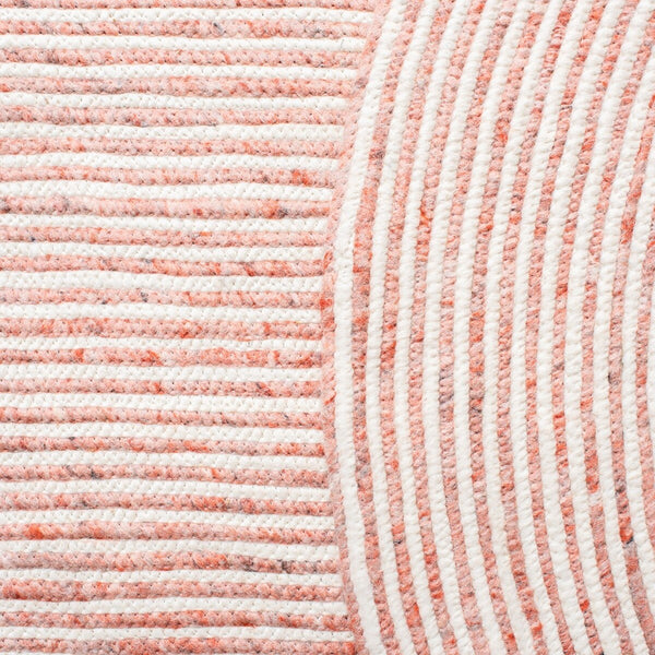 Braided 905 Contemporary Hand Woven 60% Wool, 40% Cotton Rug Red / Ivory