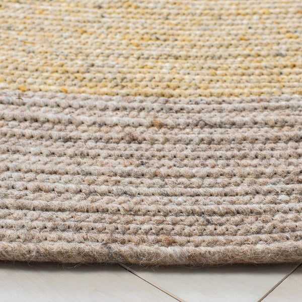 Safavieh Braided 908 Hand Woven 60% Wool, 40% Cotton Rug BRD908D-6R