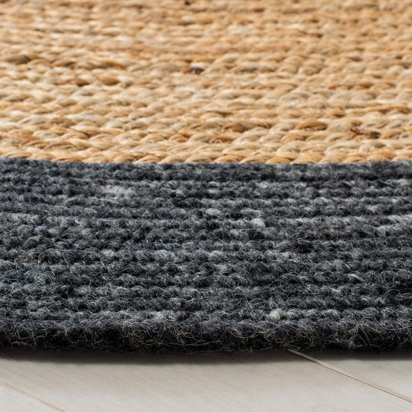 Safavieh Braided 910 Hand Woven 50%Jute, 25% Wool, 25% Cotton Rug BRD910Z-6R