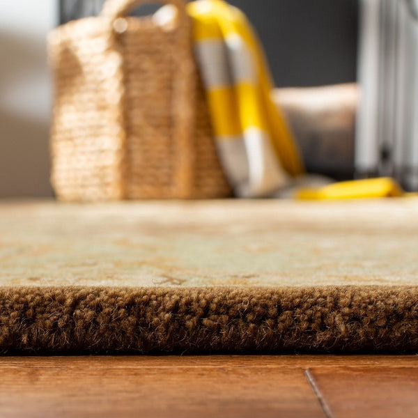 Safavieh Brg190 Hand Tufted Wool Rug BRG190B-2