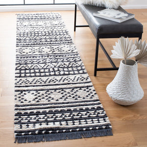 Safavieh Burko 226 Power Loomed 43% Polyester/39% Jute/18% Cotton Rug BUR226A-9