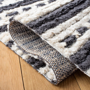 Safavieh Burko 226 Power Loomed 43% Polyester/39% Jute/18% Cotton Rug BUR226A-9