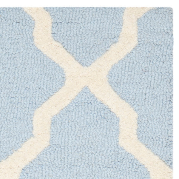 Safavieh Cambridge CAM121 Hand Tufted Rug
