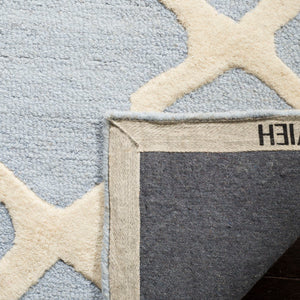 Safavieh Cambridge CAM121 Hand Tufted Rug