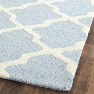 Safavieh Cambridge CAM121 Hand Tufted Rug